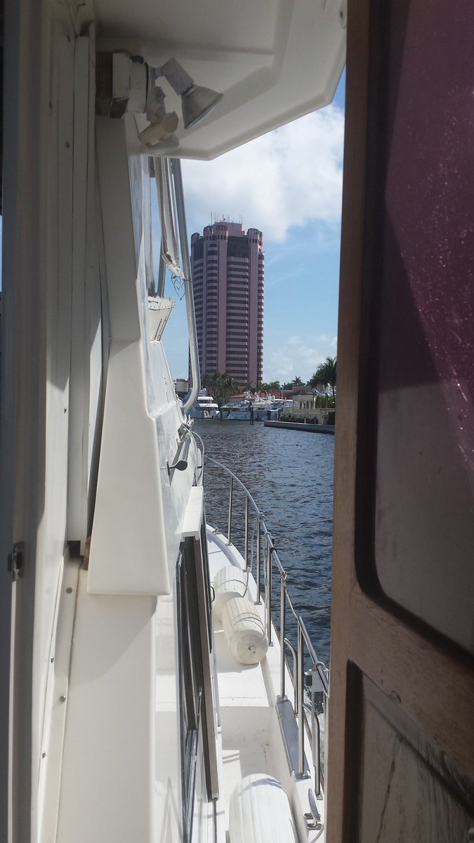 Safe boating Boca Style.