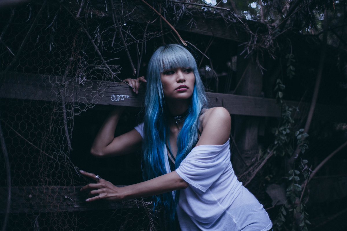 poeticsky's tweet photo. Yuki Bomb // #cbfour.co https://t.co/WG9IaMqGqS