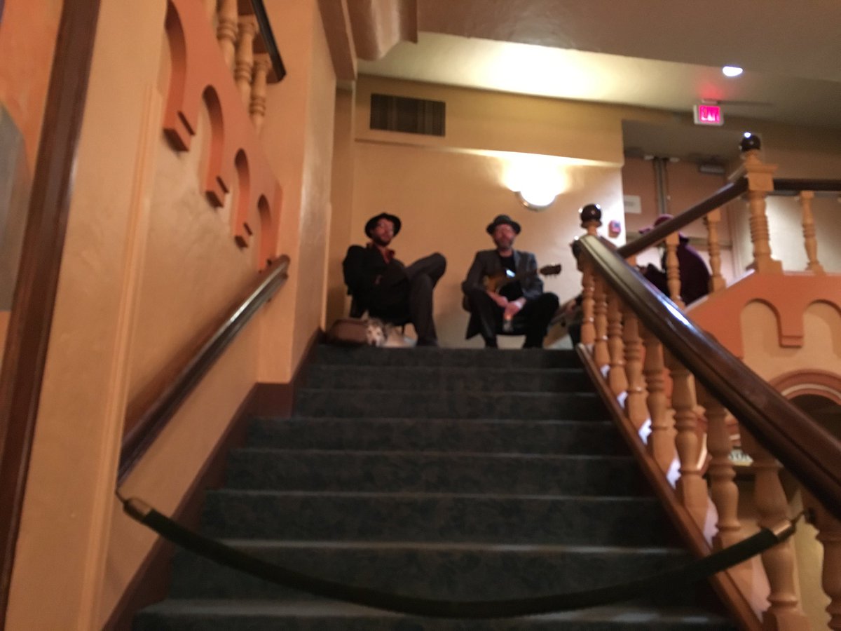 YoungDemsNM's tweet photo. Jazz band on the foyer? Yup. #NMLFF #graciasbustour @TheLensic https://t.co/GD15D9bXto