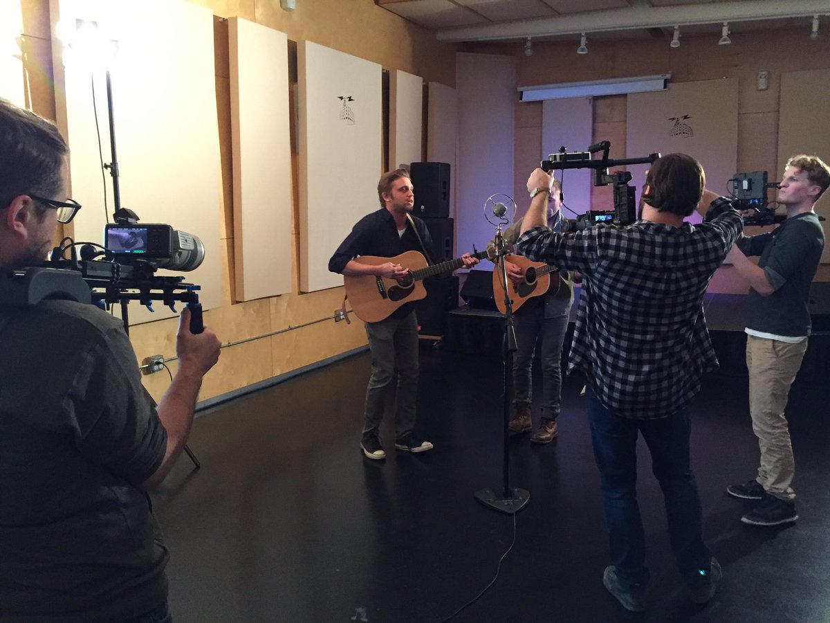 ChiLocalPop's tweet photo. @sayersofficial playing 'Reno' acoustic for #ChiLocalPop IndieGogo campaign. Showcase July 24th https://t.co/BNFnLMvu5W