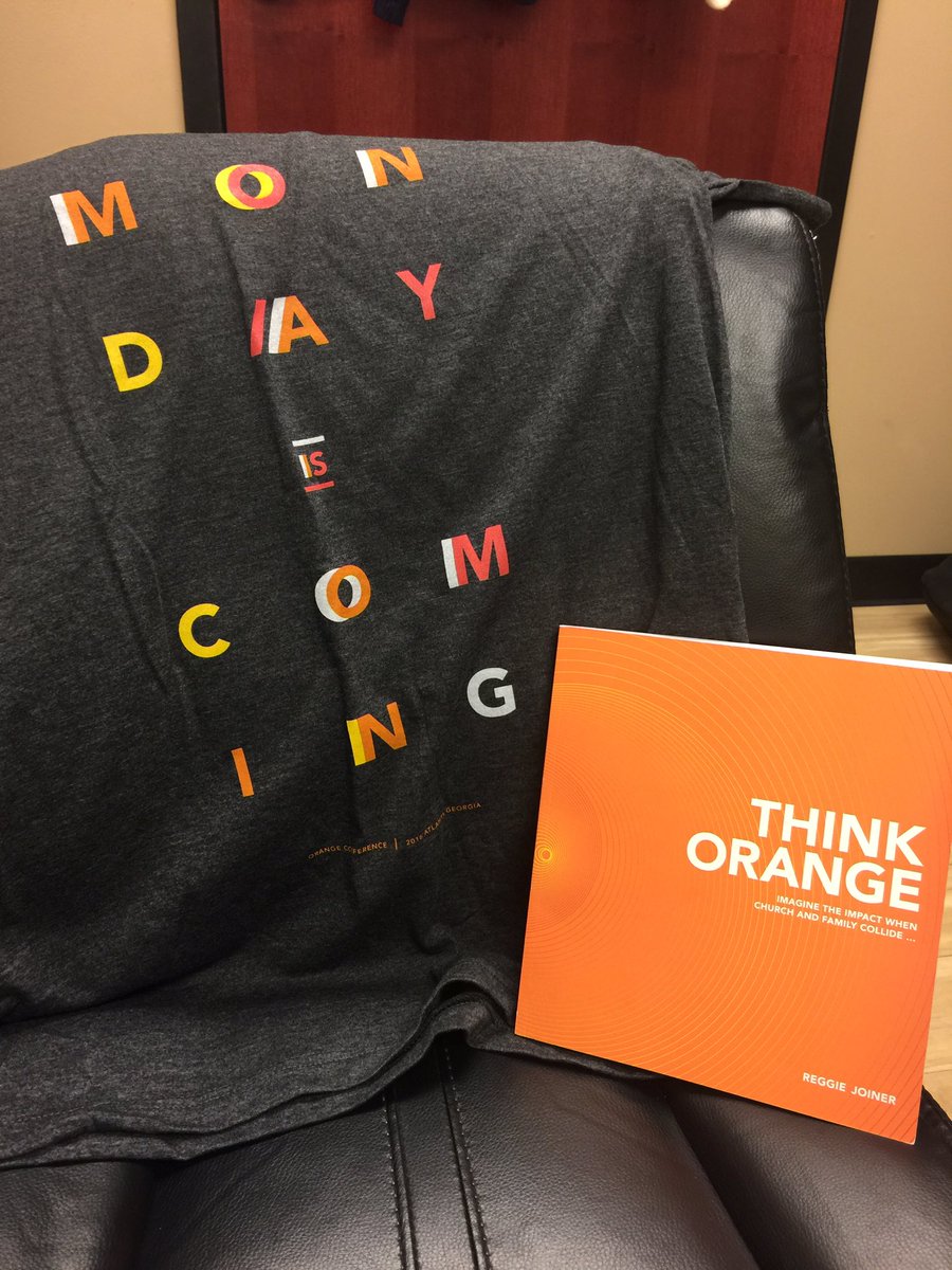 feliciacarterTV's tweet photo. A piece of #OC16 came back to Nashville for me. Thanks @emilygouldener #MondayIsComing #OC16Live https://t.co/ZYODQCfrGm