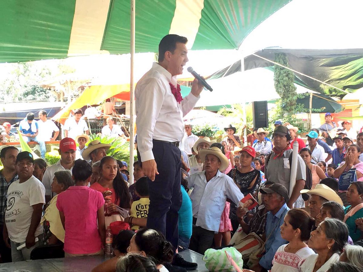 omarfayad's tweet photo. Seré justo con los huastecos. Trabajaré por otorgarles agua, luz y drenaje a las comunidades de esta hermosa región. https://t.co/yJ1Na7z1mO