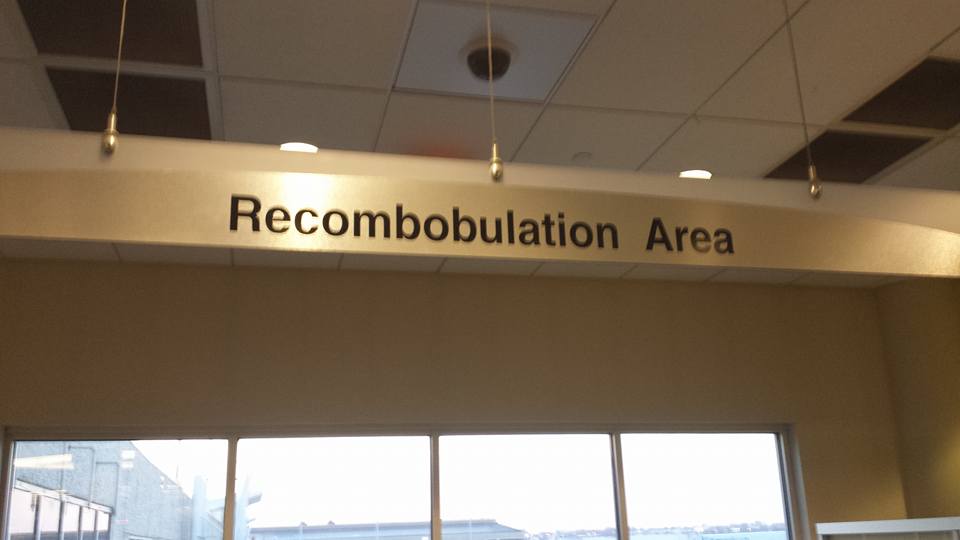zgraymagic's tweet photo. I found it everyone!  The place we go after getting discombobulated!  Thank you Milwaukee airport! https://t.co/vHbJeRxTu0