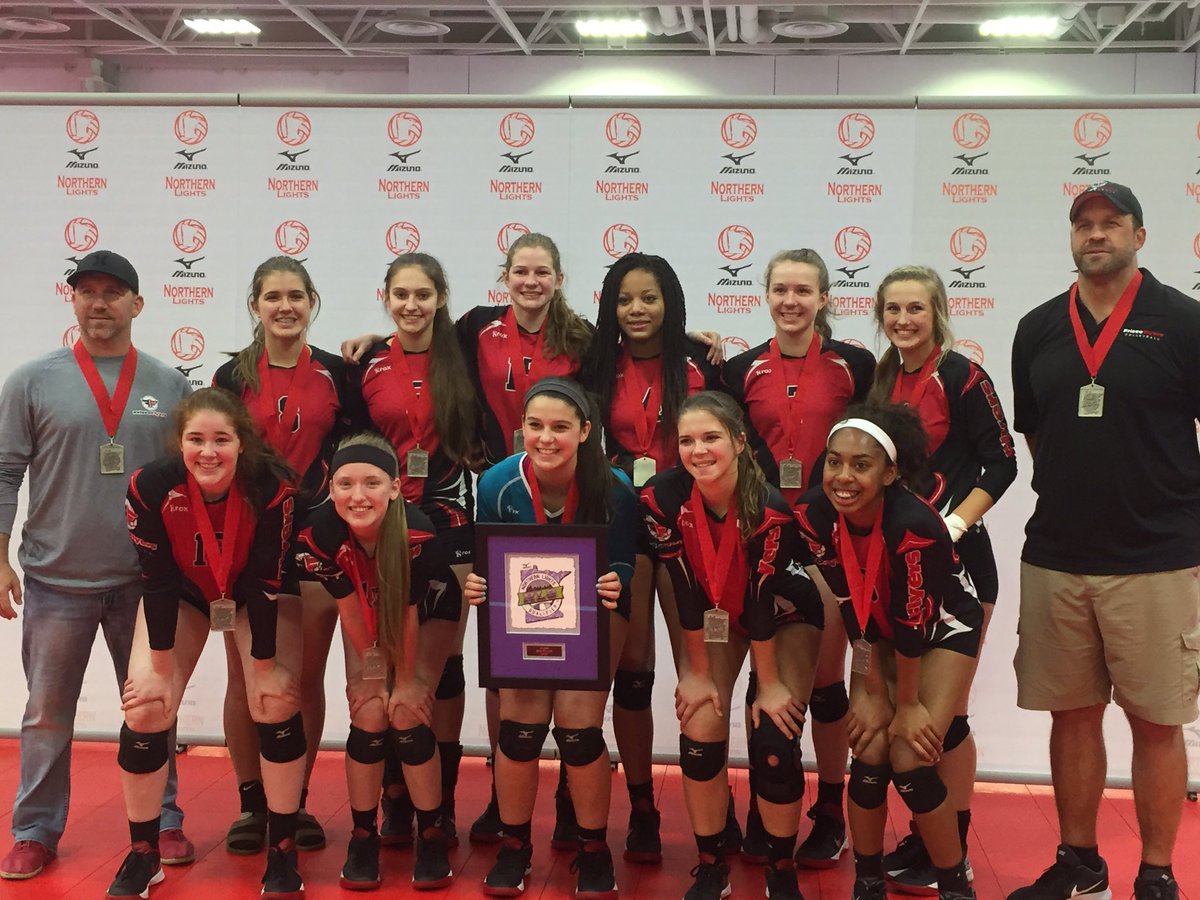 DrAaronMeraz's tweet photo. Congrats to @SarahMerazz &amp; her team for #SilverMedal @ #NLQ &amp; for #DoubleQualifying! On to #GJNC! https://t.co/LUmHABcQqr
