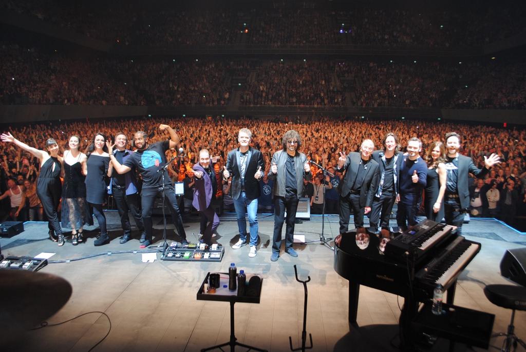 Thanks, Amsterdam!
<a href="/ZiggoDome/">Ziggo Dome</a> #JeffLynnesELO