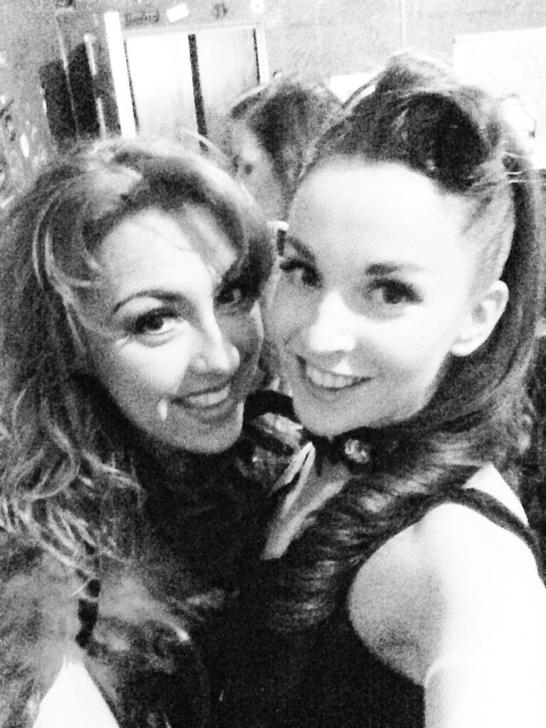 Jessdale88's tweet photo. Such a fun gig last night!#burlesque #hoxton @tashibullman @MelanieJVarney @NatalieMusic24 @ChicBonBons https://t.co/W0e85US36w