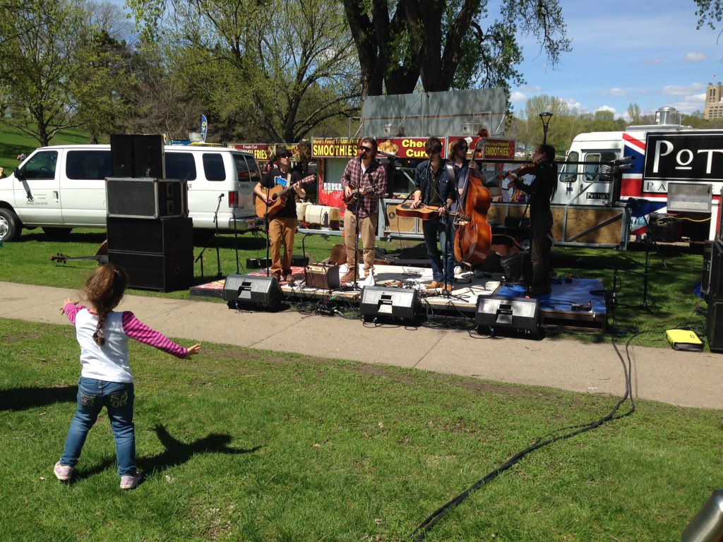 operachel's tweet image. #mplsmayday