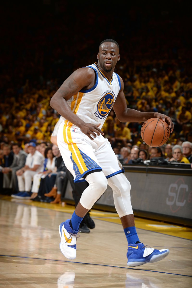 .<a href="/warriors/">Golden State Warriors</a> top <a href="/trailblazers/">Portland Trail Blazers</a> 118-106 to take Game 1. Draymond w/ 23-13-11, Klay chipped in 37-5-5. #WARRIORSvBLAZERS