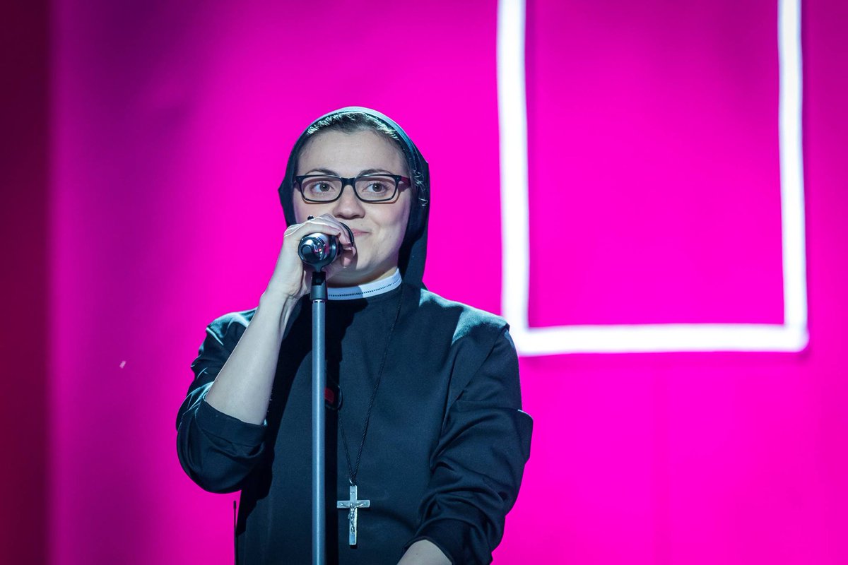 kongresas's tweet photo. Grande @SisterCristina! Ačiū labai!

#vilnius #gailestingumokongresas #kongresas @faustina_lt https://t.co/eMh62vff2M