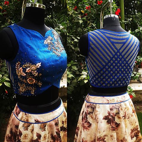 Family function or a close wedding coming soon?
Book your favourite pieces at Rianta’s, best &amp; exclusive pieces!