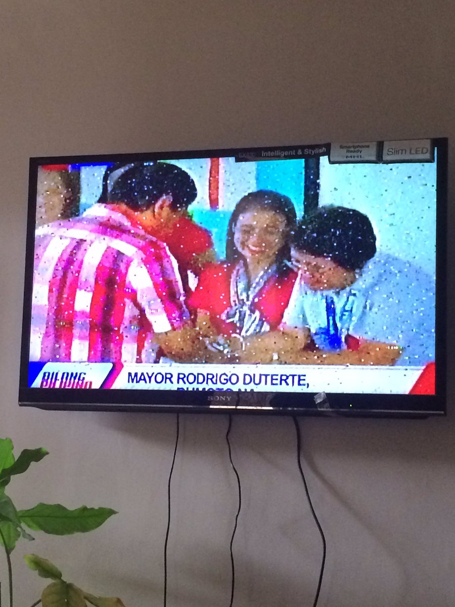 reena_margaux's tweet photo. Tatay you followed the Rules! as always. I'm a proud voter of Digong! ❤️😊👊🏻 #Election2016   #DU30  #DuterteCayetano https://t.co/6h5eDAlPsN