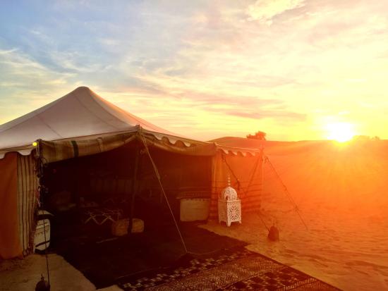 READBUGapp's tweet photo. On the lookout for your next trip? @suitcasemag put together a list of inspiring #ecoretreats.
Issue 12 on #Readbug. https://t.co/r5C5akvsZc