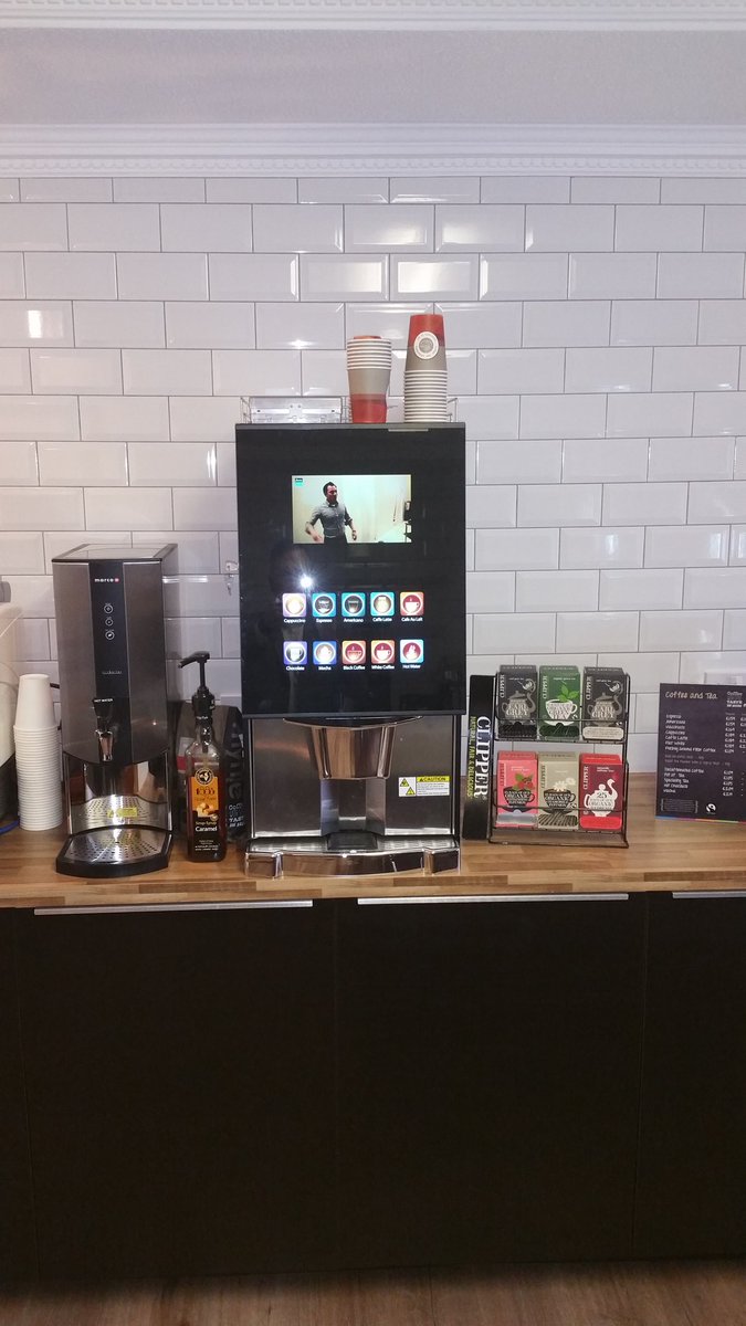 myrtle_vending's tweet photo. Does your work place coffee station look like this? #freshlyground #espressomedia #jointhefamily https://t.co/QmKUfsYQrQ