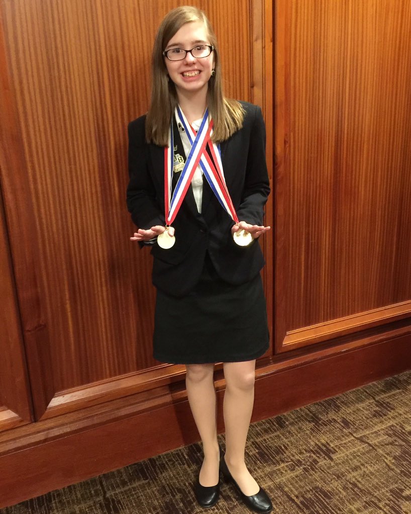 ClaraValentine_'s tweet photo. Hardwork pays off! Bringing home some hardware from Boston tonight🏅✈️ #bpaallday @WayneTwpSuper @radaugherty https://t.co/YfrbC8GRvI