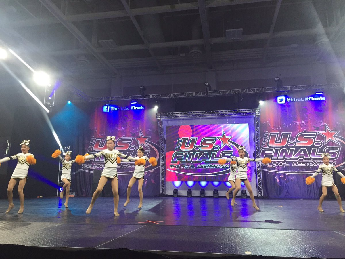 JAMfestJAPAN's tweet photo. 【THE U.S.FINALS2016レポート】
最高のスマイルで本番を迎える事が出来ました‼️✨
#usfinals2016 #USFvb16 #jamfestjapan https://t.co/UTu1qYjhET