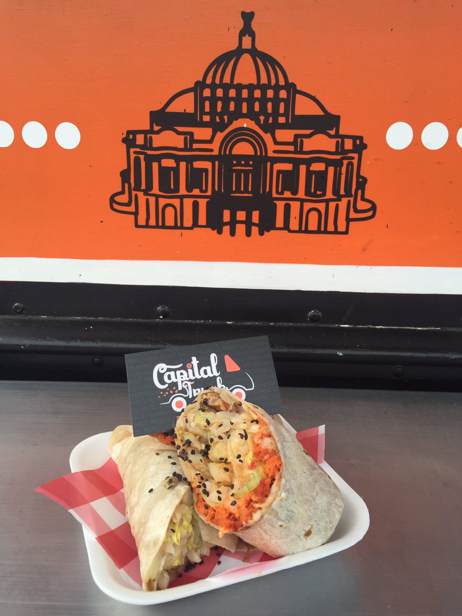 Capital Truck on Twitter "BURRÓN Ready OK_FoodTrucks vota por el