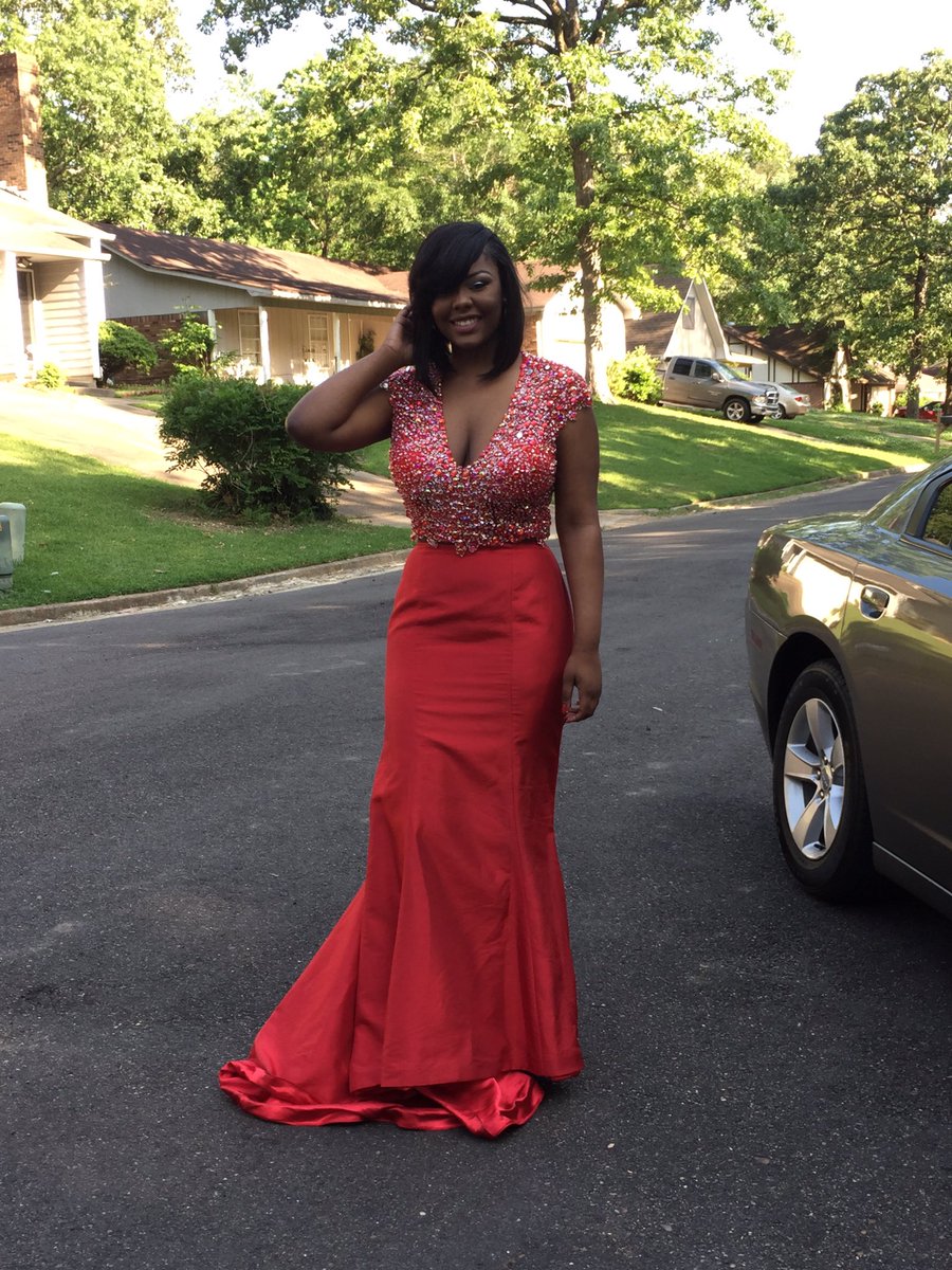 shonshine_'s tweet photo. competition? ion see any 👑😈 #Terrytakeover #slayTHebeStforlast. ❤️ https://t.co/mTbpVBr6OP