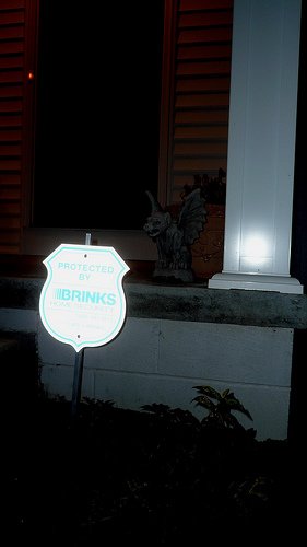 homeimprove11's tweet photo. The Tips You Require For Much Better Home Security Success Are Here - https://t.co/B2wA9eaZVm https://t.co/QRA3LvFnBi
