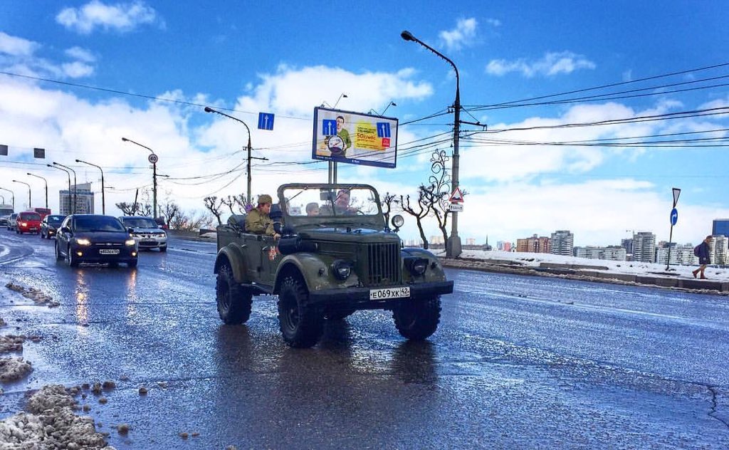 Красноярск празднует День Победы Красноярск празднует День Победы