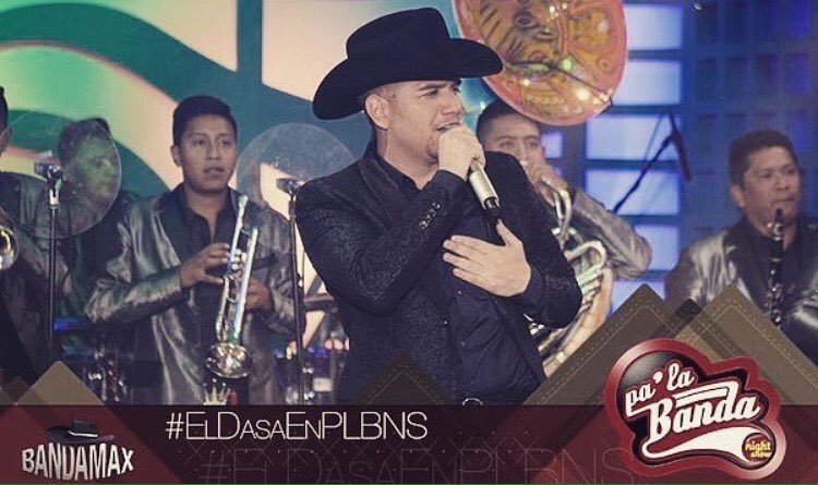 MayraAleDLSJM's tweet photo. Manaña no se lo puden perder #plbns estará mi peluchin @eldasa cantando todos sus éxitos 💙❤️💚💋💋😘😘💗💓 https://t.co/nI4WjC6ZYe