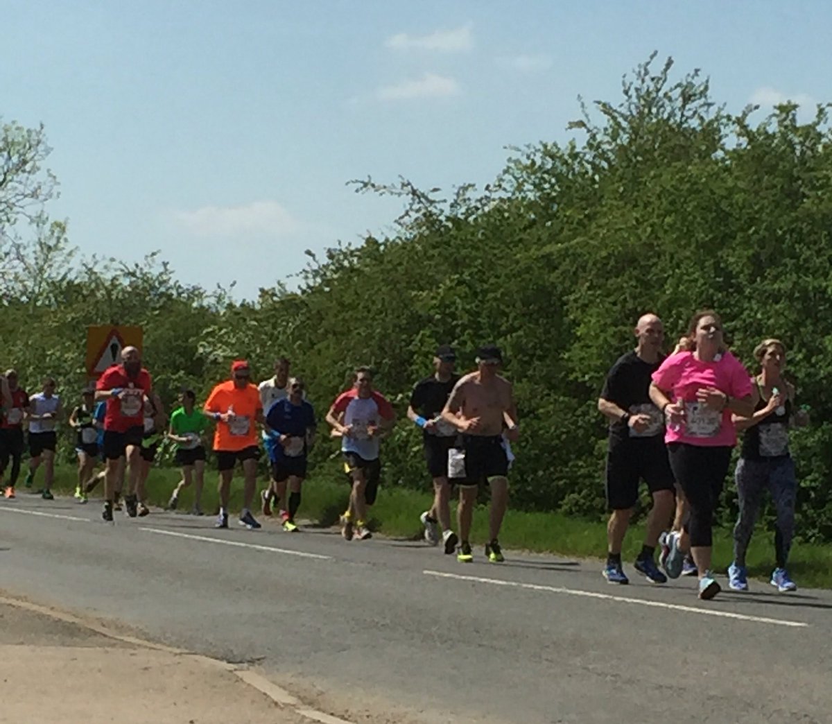 ClarkeCareLtd's tweet photo. Amazing people going past my home yesterday @WingsforLifeUK #WorldRun2016 ☀️ https://t.co/2oivaBNmnq