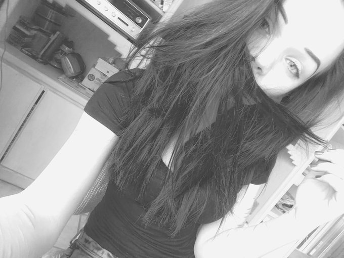 have some selfies👽 https://t.co/cfRZykVE1b<a href="/tag/newprofilepic"class="tags"><span>#newprofilepic</span></a>