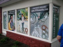 SpeedproSeattle's tweet photo. Getting our window graphics in before the summer sun hits too hard! #graphicdesign #speedro https://t.co/urlVOHI0fR
