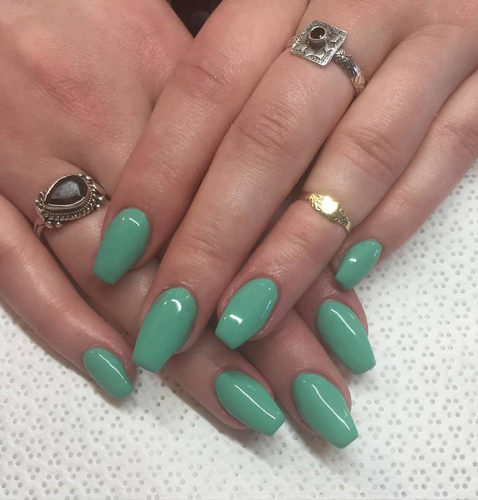 nailartsyfartsy's tweet photo. rebeckaaldrednails: #nails #gelish #mintofspring #justinbieber #juicynails #coffinnails #nailart #nailpromote #cndw… https://t.co/ukgqzUFtxi