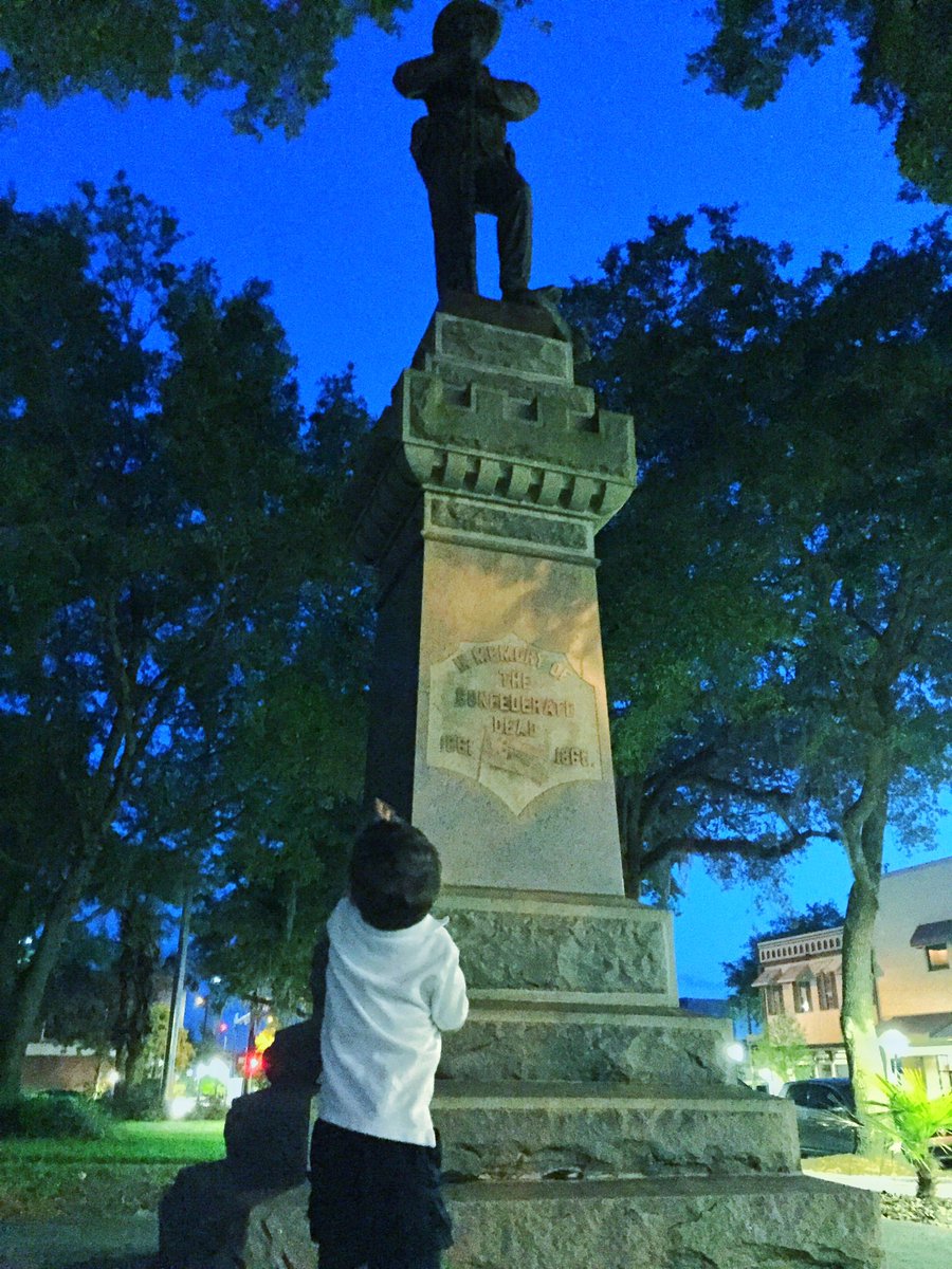 ConfederateAmer's tweet photo. Visiting Ole Joe! Mason kept saying "hi statue"! He loved being there, had to drag him away :) https://t.co/SHbXShWWR9