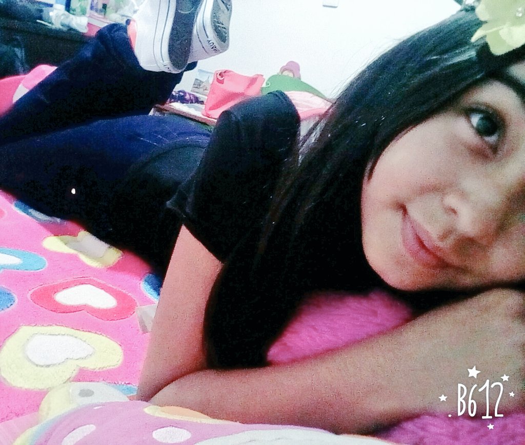 angy_yios's tweet photo. 💙💪👀Yo me la llevo bien con todo el mundo .......
Ya si a ti te caigo mal no es mi problema 💪💪 https://t.co/51mosCsuwI