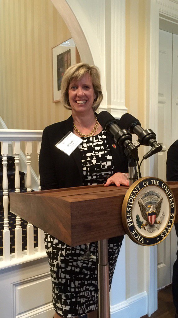 Thinking about a new job...<a href="/MPS_Super/">Judy Scannell</a> <a href="/ZeilengaJillian/">Jillian Zeilenga</a> <a href="/amycoyote/">Amy Butler</a> @emiwrigs <a href="/jillcloster/">Jill Closter</a> @LindaDostie
