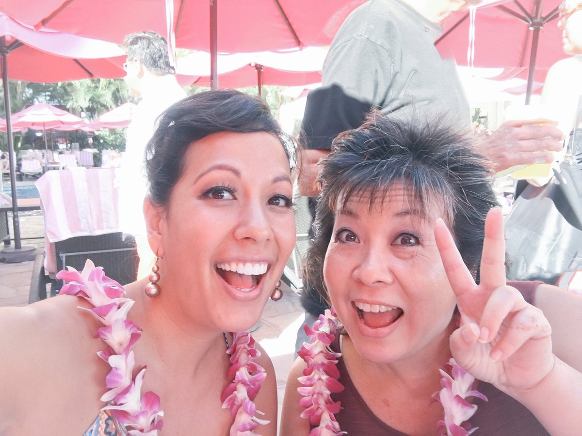 Celebrating May Day with one of my favorite people in the world! <a href="/Melissa808/">Melissa Chang</a> <a href="/Royal_Hawaiian/">The Royal Hawaiian</a> <a href="/MayDayWaikiki/">May Day Waikiki</a> #mayday