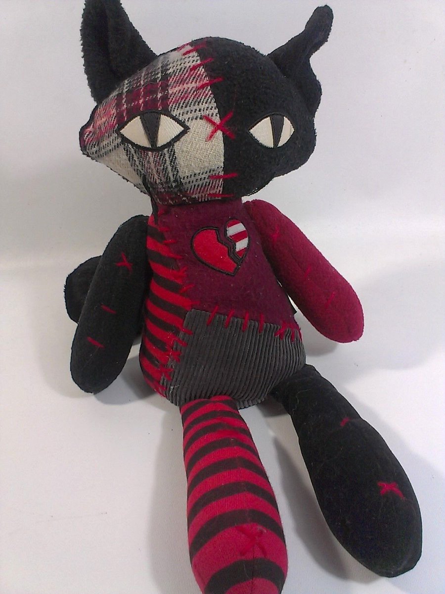 STEEL5757's tweet photo. #Emily The Strange Sabbath #PatchworkCat =>> https://t.co/SgdewpQ2qu #goth #cats #shopnow #etsy https://t.co/2lf4dEoXHM