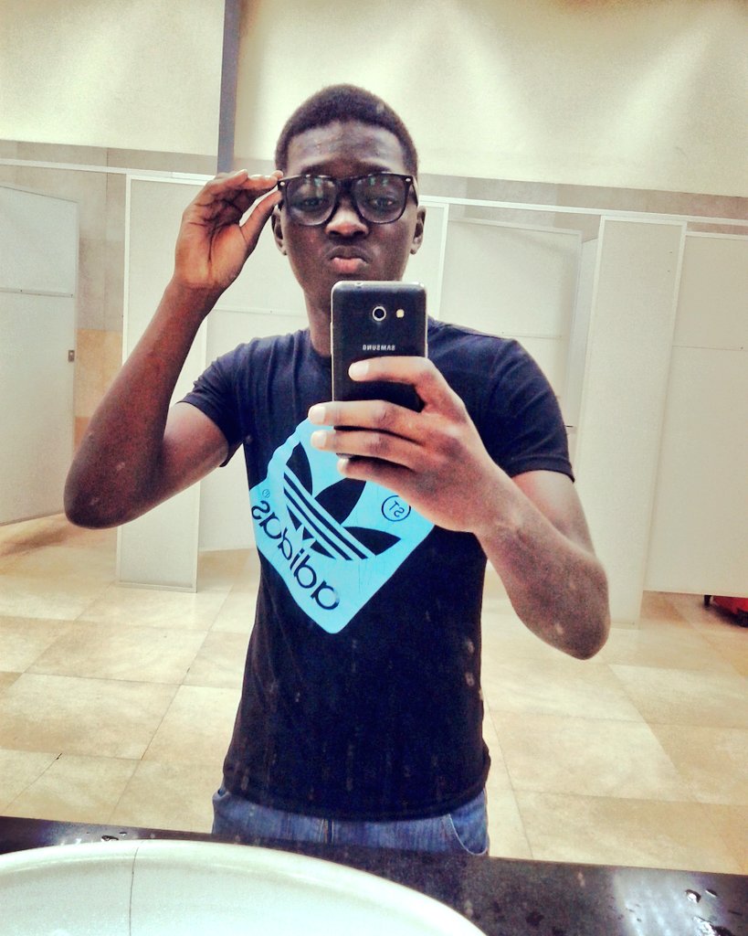 Dennis Mwansa (@menacezm) on Twitter photo 
