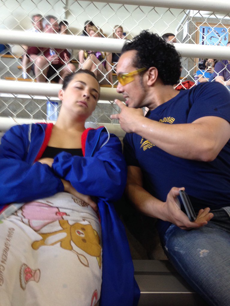 NacimsQuotes's tweet photo. Don't go to prom kids https://t.co/GHzMSM7INO