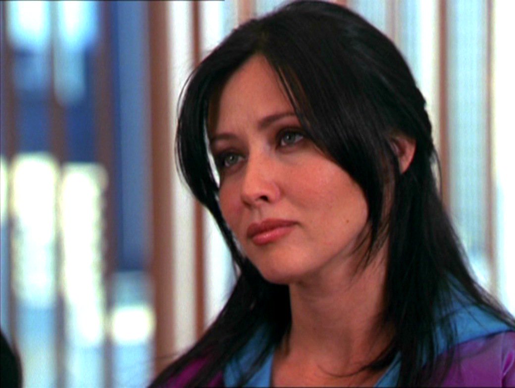 charsheaven's tweet photo. prue halliwell •• charmed https://t.co/rWR5Ppj1Jo