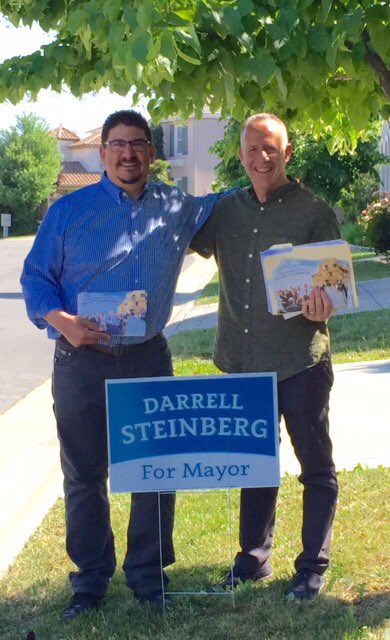 Mayor_Steinberg's tweet photo. Walking #NorthNatomas w/ my friend and supporter Phil Serna in. 19 new lawn signs. #EveryNeighborhood https://t.co/9iA69IH8Pw