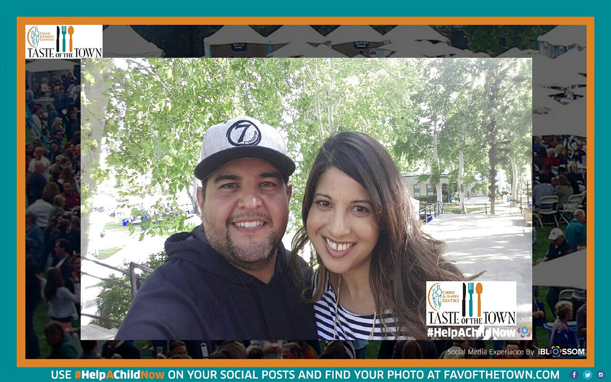 ChildFamilyCent's tweet photo. Happy to smile for #ChildFamilyCenter at #TasteoftheTown and take a selfie to #HelpAChildNow! https://t.co/LAdfKSzf7s