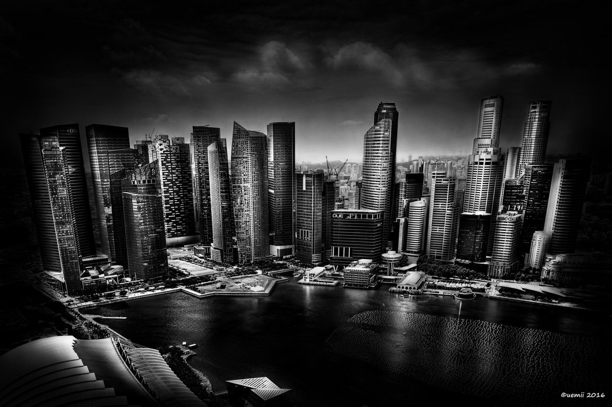 uemii's tweet photo. Marina Bay 'DARK'
#エロクローム #DarkChrome #ChromeArt
https://t.co/zbpH8Ja6hU https://t.co/bfYfuxfRO3