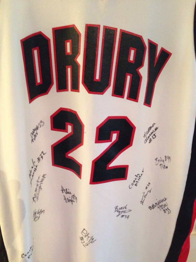 Thnx to <a href="/DULadyPanthers/">Drury Lady Panthers</a> for 3 yrs of great memories for BCM &amp; me &amp; a terrific 15-16 season.   Go Panthers!