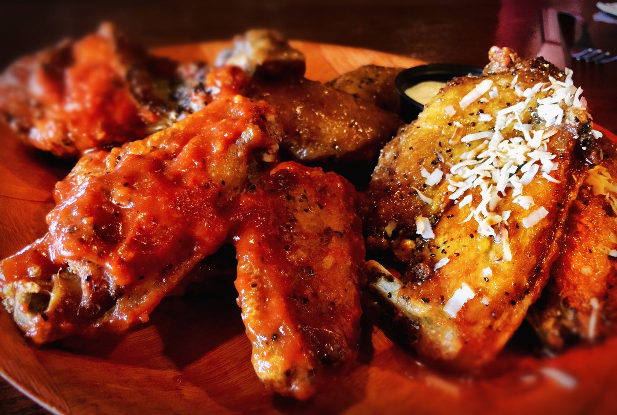 WingsNBeerFest's tweet image. Sample Award Winning Chipotle #BuffaloWings at #NachoFest2016 ! 25% Off Tix Code :"nachofan" bit.ly/nachofest