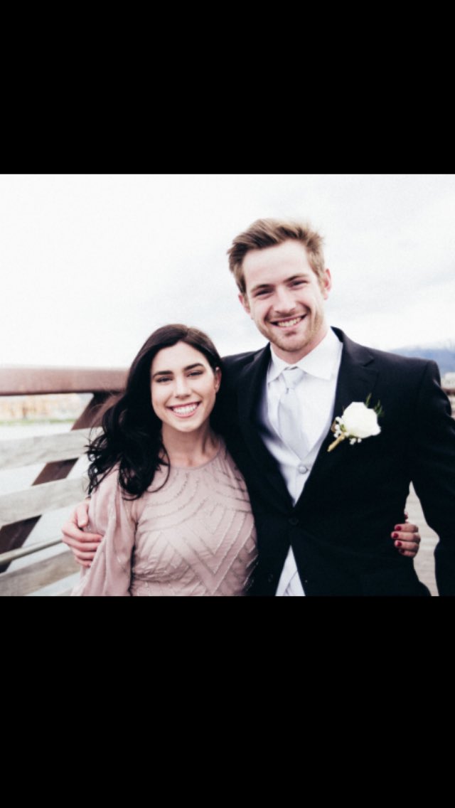braydenssmith's tweet photo. Thanks so much for such a great senior prom rach! Loved my group! https://t.co/kS5z52OKPt