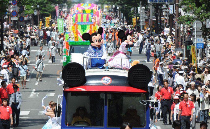 ファンファン福岡 Pa Twitter 5月3日 4日は 福岡市民の祭り 博多どんたく港まつり 今年は 東京ディズニー シー開園15周年にちなみ ミッキーマウスやミニーマウスが4年ぶりにどんたくの会場に登場します T Co Ux4nl5arbn T Co Skhvuxqh7k Twitter