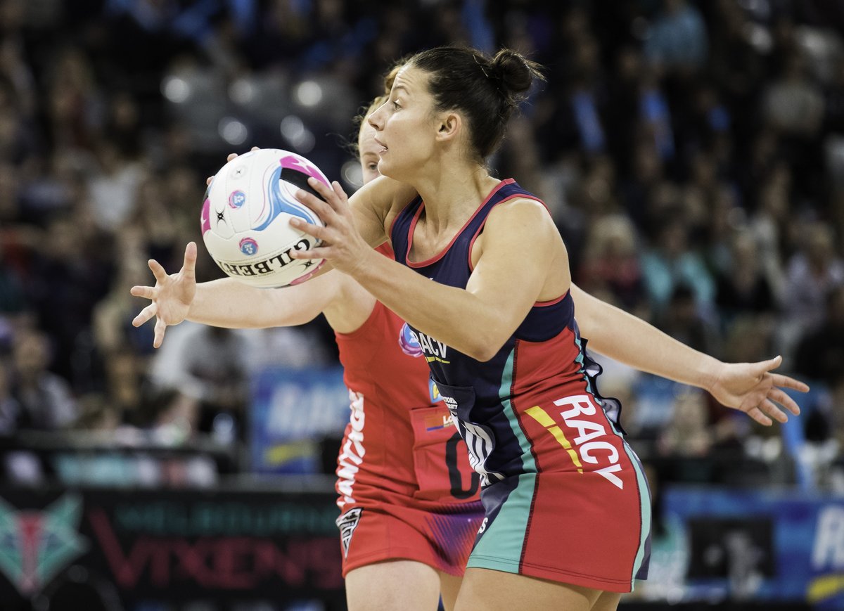 MelbourneVixens's tweet image. WATCH | Here's the highlights from yesterday's victory over @WBOPMagic. Watch here: ow.ly/4niUTP