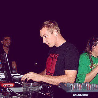 luciamusic69's tweet photo. .
.
.
#diplo #diplofans #diplofamily #teamdiplo #diplocam #diplodocus #thomaswesleypentz #jackü #majorlazer #maddec https://t.co/HkWZ7TKoul