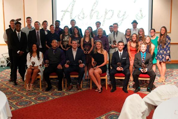 AUDustySloan's tweet photo. The recap of the inaugural @AshpysAwards - https://t.co/zVXeJmDPII #EagleNation @AUEaglesSAAC https://t.co/PskwHYp0kl