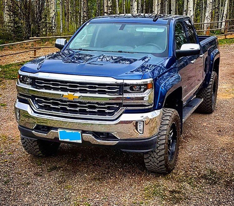 Lifted Trucks tweet media