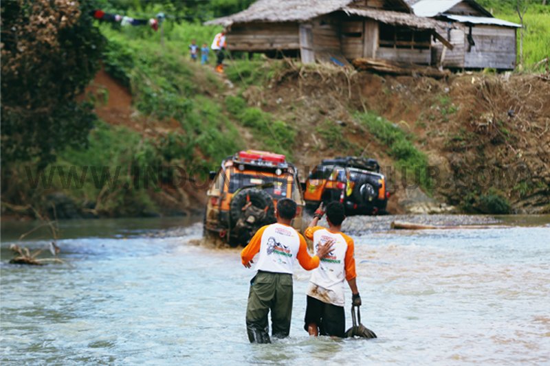 IOX - Meratus 2016 DAY 7, Jumat 22 April 2016 ; Camp Inni Joa -Penyesalan – Lap. Golf Tanbu

indonesiautvclub.com/photo-gallery-…