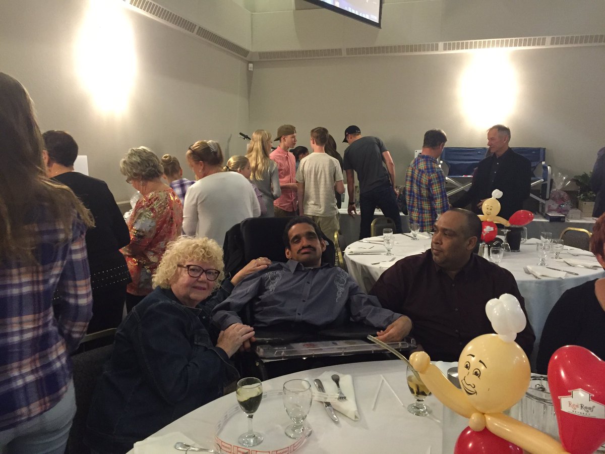 SherryRMadden's tweet photo. All you need is love! Another successful Pasta Dinner tonight for @RedRoofRetreat #niagara thanks for your support! https://t.co/bRdKYSgnWm