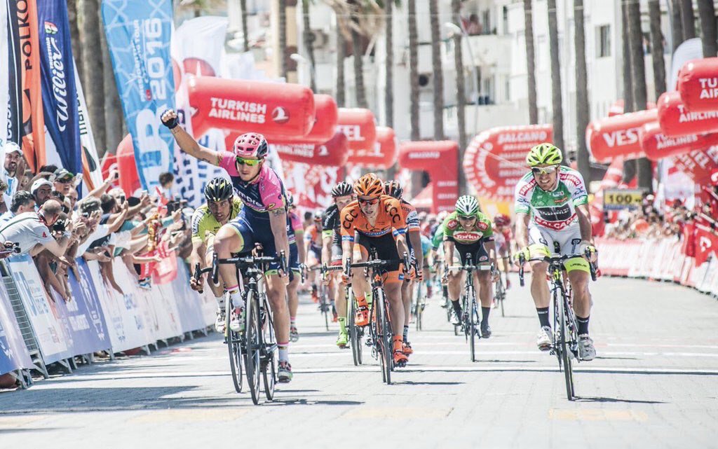 pinkjerseycom's tweet photo. 04/30 – @SachaModolo Wins 7º in Turkey, Italians @Manuelbelletti e #MarcoZanotti Sweep (via https://t.co/gmlemo1jc2) https://t.co/g1KdgEKyKg